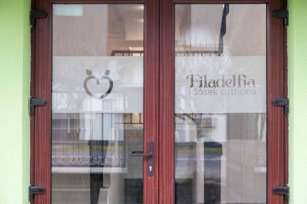 Filadelfia Idosok Otthona Segesvar 04